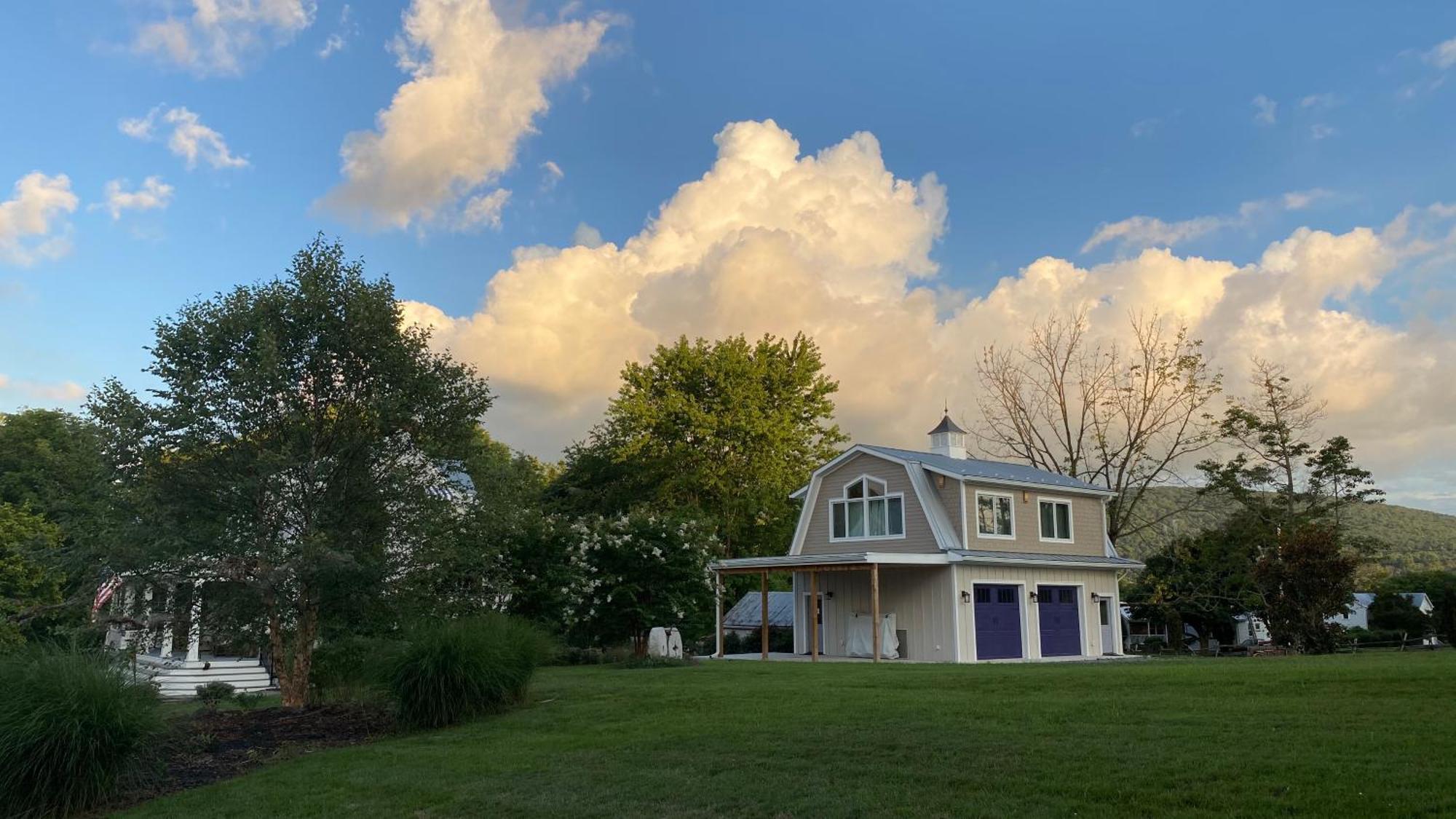 La Soledad Lavender Farm And Guesthouse Harper's Ferry Esterno foto